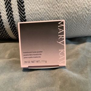 Mary Kay Translucent Setting Powder